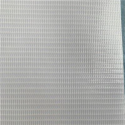 Iqtisodiy sovuq laminatlangan banner